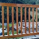 Le Vieux Rascard Апартаменты Конье