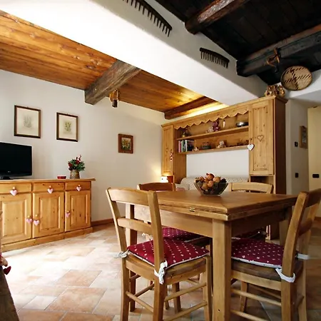 Le Vieux Rascard * Cogne